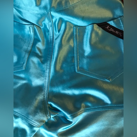 Vintage Hot Pants - Picture 9 of 11